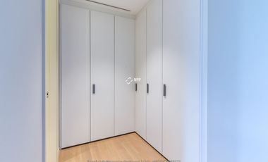 2 Bedrooms For Sale and Rent at Baan Sindhorn