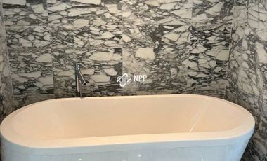 Ultra Luxury Condo for RENT/Sale - Khun by YOO condo