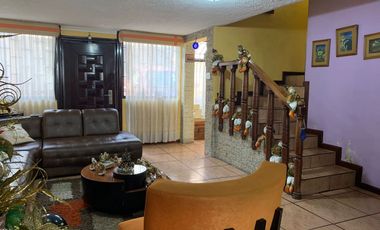 Venta Casa Independiente sector San Carlos parque Ingles