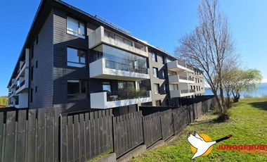 JUNGGEBURTH PROPIEDADES VENDE DEPARTAMENTO ORILLA LAGO