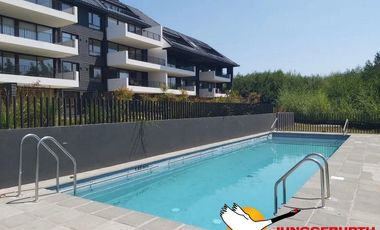 JUNGGEBURTH PROPIEDADES VENDE DEPARTAMENTO ORILLA LAGO