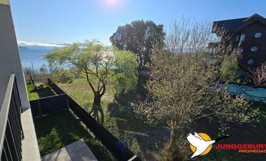 JUNGGEBURTH PROPIEDADES VENDE DEPARTAMENTO ORILLA LAGO