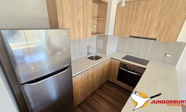 JUNGGEBURTH PROPIEDADES VENDE DEPARTAMENTO ORILLA LAGO