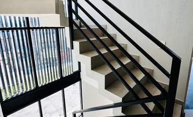CASA EN VENTA ENTREGA INMEDIATA A 5 MIN. GALERIAS STA ANITA