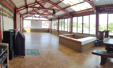 VENDO CASA BIFAMILIAR EN VILLACOLOMBIA CALI