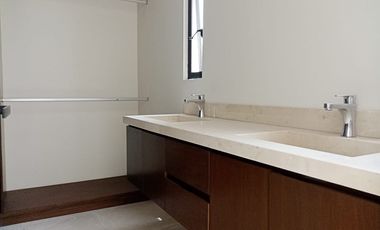 Casa en venta en Residencial Arbolada by Cumbres