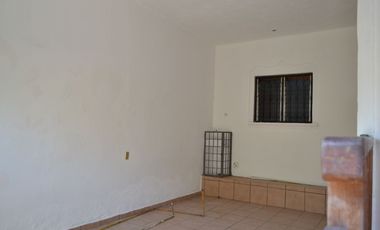 CASA EN ARBOLEDAS DEL CARMEN a solo 5 min de Walmart 3er. anillo