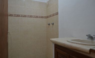 CASA EN ARBOLEDAS DEL CARMEN a solo 5 min de Walmart 3er. anillo