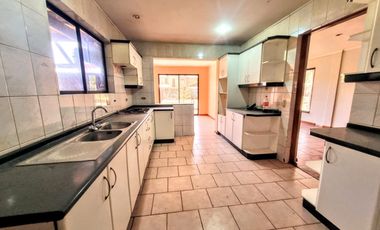 Oportunidad! Gran Casa Sólida 5d/4b Condominio Pr2 Lonquén