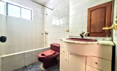 Oportunidad! Gran Casa Sólida 5d/4b Condominio Pr2 Lonquén