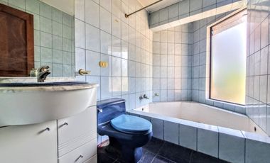 Oportunidad! Gran Casa Sólida 5d/4b Condominio Pr2 Lonquén