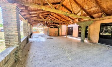 Oportunidad! Gran Casa Sólida 5d/4b Condominio Pr2 Lonquén