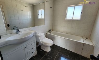 Parcela con gran Piscina en Condominio San Francisco Chacabuco Colina
