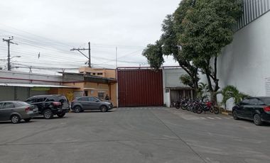 Galpón-Bodega de alquiler en Conjunto de Bodegas, Vía a Daule km 8.5.