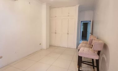 ALQUILER DEPARTAMENTO U OFICINA CIUDADELA LA GARZOTA NORTE DE GUAYAQUIL