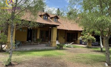 Hermosa Parcela con Piscina Condominio Santa Luisa De Los Ingleses Chicureo