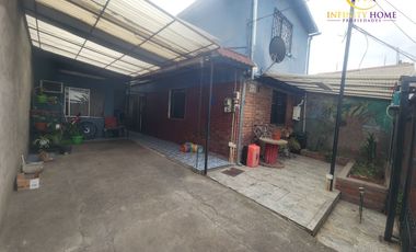 Excelente Casa en AV. Domingo Santa María Muy Amplia