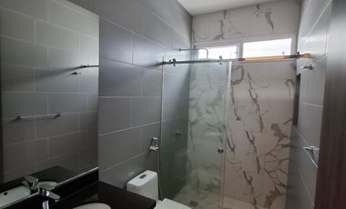 Isla Mocoli, Renta de casa 3 dormitorios Sin muebles