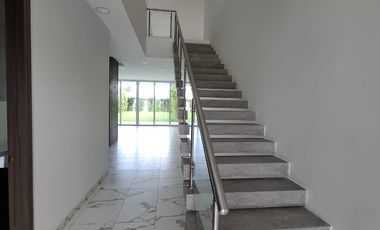 Isla Mocoli, Renta de casa 3 dormitorios Sin muebles