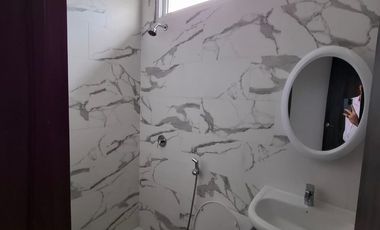 Isla Mocoli, Renta de casa 3 dormitorios Sin muebles