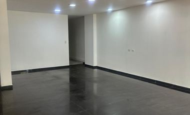 LOCAL COMERCIAL AVENIDAD CERO