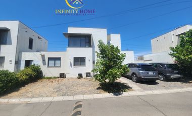 Hermosa Casa con Ampliación Condominio Jardín Oriente Til Til