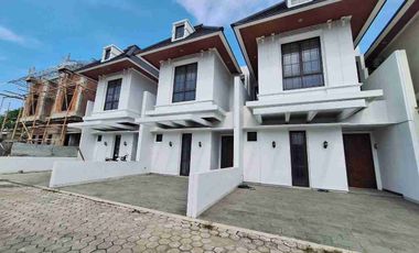 Rumah cluster ready klasik style satu satunya di pondok gede bekasi