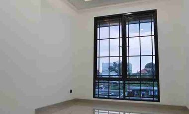 Rumah cluster ready klasik style satu satunya di pondok gede bekasi