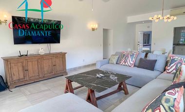Villa con alberca privada en privilegiada zona de Acapulco Diamante