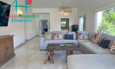 Villa con alberca privada en privilegiada zona de Acapulco Diamante