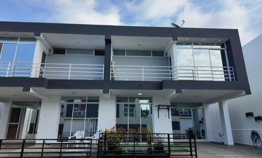 casa de venta en manta manabi  jtg