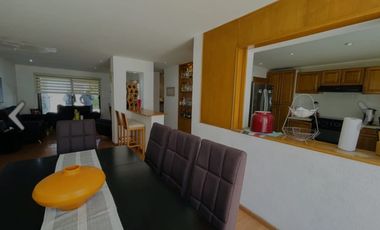 CASA EN VENTA DE OPORTUNIDAD EN TROJES DEL NORTE I