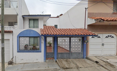 SE VENDE CASA EXCELENTE UBICACIÓN!!!!!REMATES HIPOTECARIOS ......