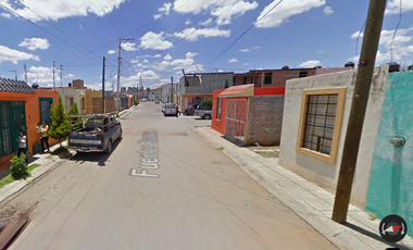 Excelente Casa ubicada en Colonia las Fuentes en Guadalupe Zacatecas, Con  2 recamaras y 60m2, A unos minutos del Centro Oncológico de Zacatecas.