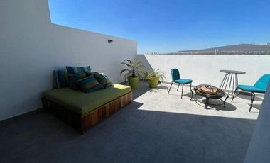 Zákia. Departamento en planta alta con 3 recámaras - VENTA