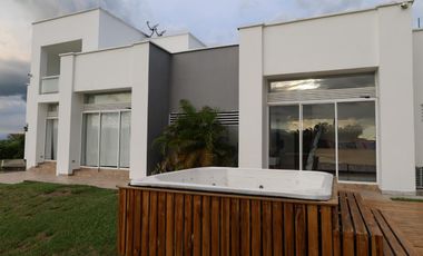 CASA EN VENTA EN CARTAGO VALLE