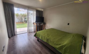 Amplia Casa Mediterranea Condominio Jardín Oriente TillTil