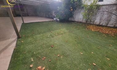 Amplia Casa Mediterranea Condominio Jardín Oriente TillTil