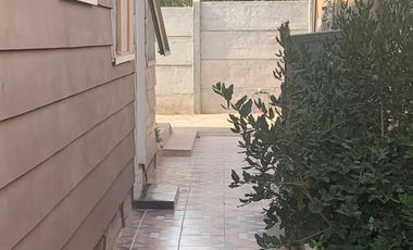 VENTA CASA CON GRAN TERRENO EN QUILPUE, BARRIO NORTE.