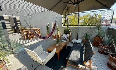 Divina casa/ Town House en La Condesa con ROOF GARDEN PRIVADO