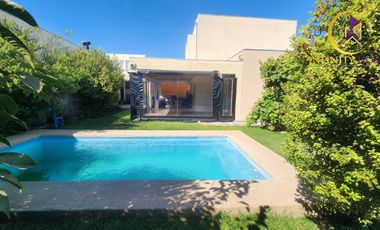 Hermosa Casa con Piscina Condominio Ecoterraneo Til Til