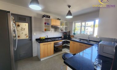 Hermosa Casa con Piscina Condominio Ecoterraneo Til Til