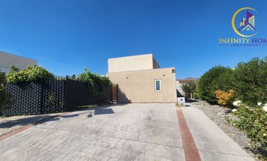 Hermosa Casa con Piscina Condominio Ecoterraneo Til Til