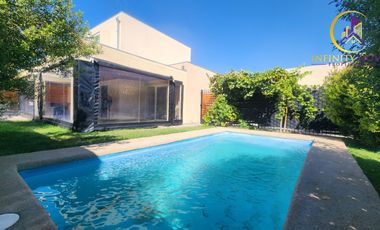 Hermosa Casa con Piscina Condominio Ecoterraneo Til Til