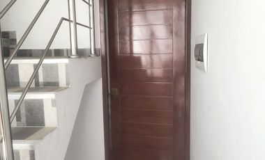 VENDO LINDA CASA EN ALTOS DEL VALLE MOCHE (ALORA)
