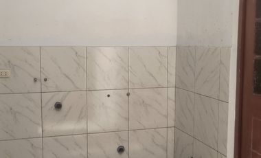 VENDO LINDA CASA EN ALTOS DEL VALLE MOCHE (ALORA)