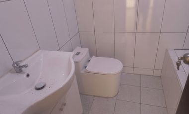 VENDO LINDA CASA EN ALTOS DEL VALLE MOCHE (ALORA)