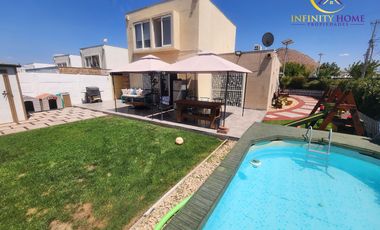 Hermosa Casa con Piscina en Condominio Ecoterraneo Til  Til