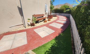 Hermosa Casa con Piscina en Condominio Ecoterraneo Til  Til