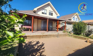 Acogedora Casa Alto El Manzano Til Til